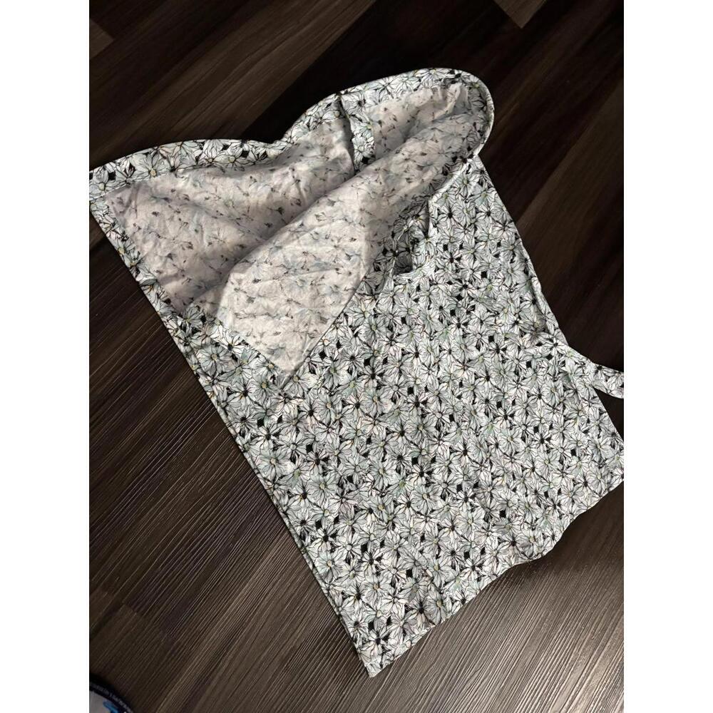 Nursing Cover Up Blanket Breathable Peek-a-boo Vented Loop Tie Floral Print Blue
